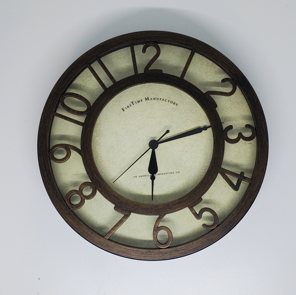 First Time Other - FirsTime Manufactory Round Clock